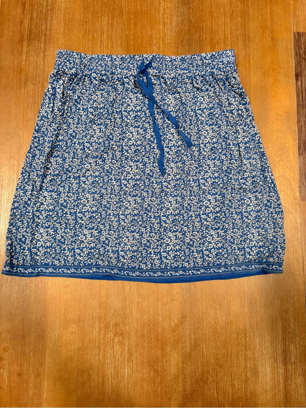 Max Studio Blue and White Floral Mini Skirt
